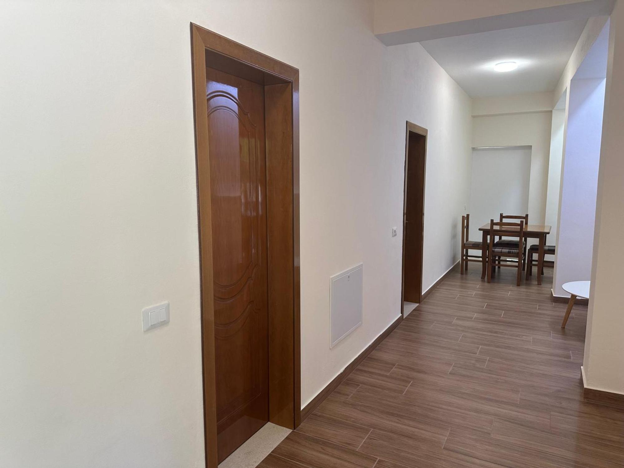 Guni Inn Kruje Luaran gambar