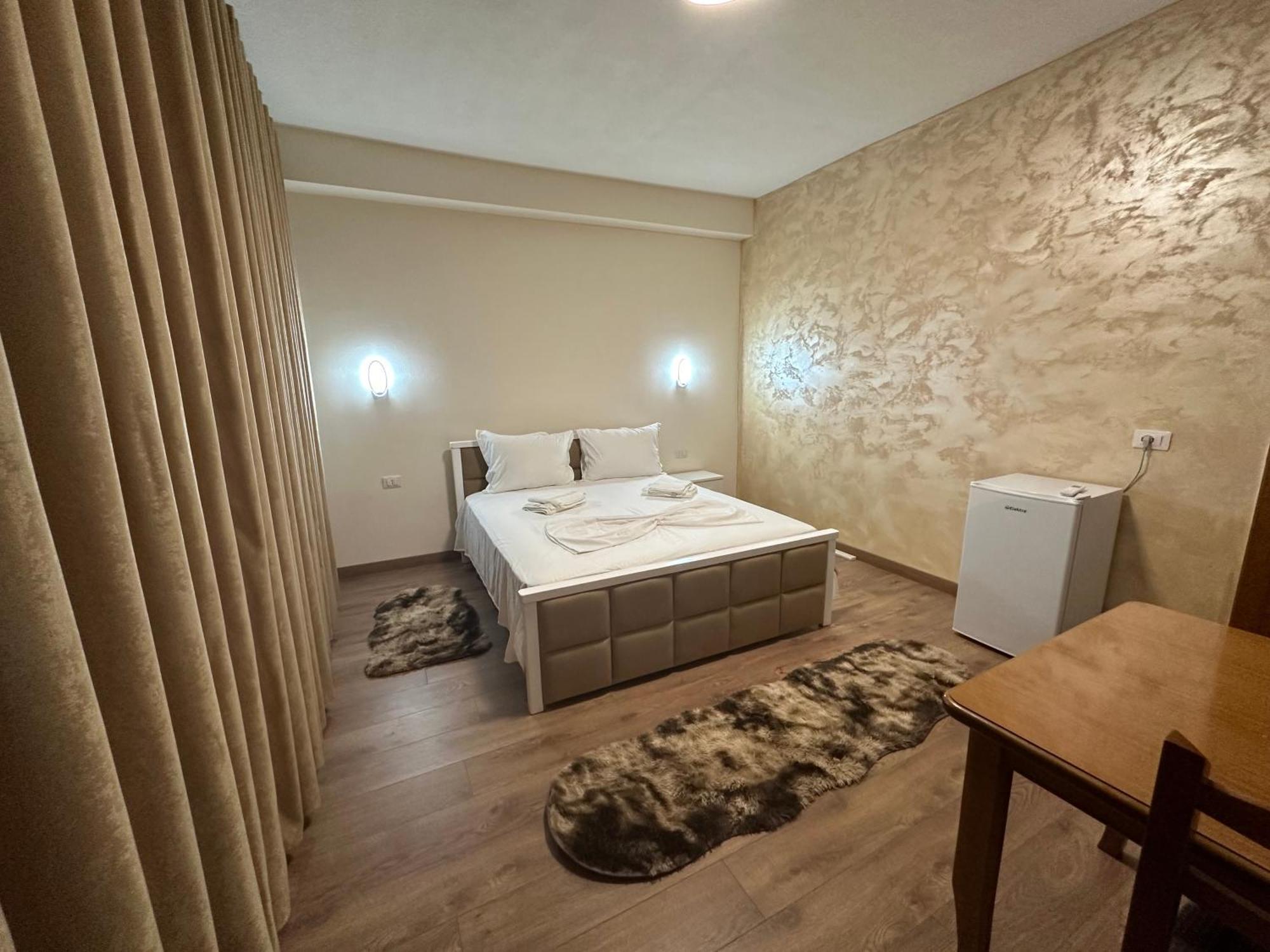 Guni Inn Kruje Luaran gambar
