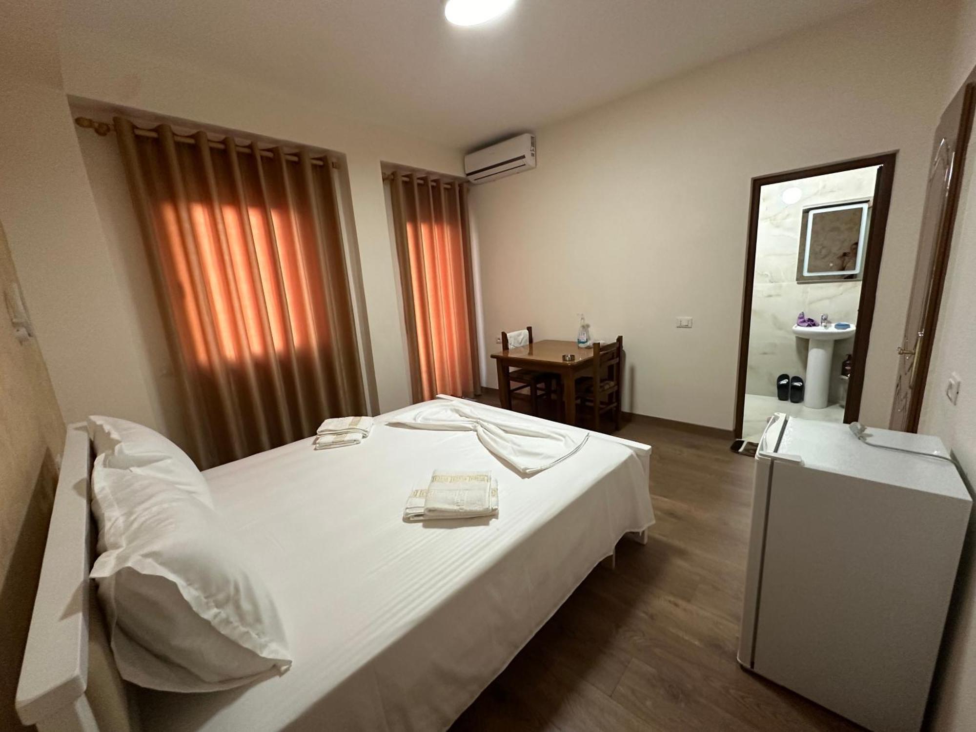 Guni Inn Kruje Luaran gambar